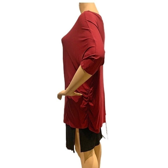 Igigi Deirdra Dolman Tunic Top Red Plus Size 26 / 28 Ruching On Sides 3/4 Sleeve - Picture 6 of 10